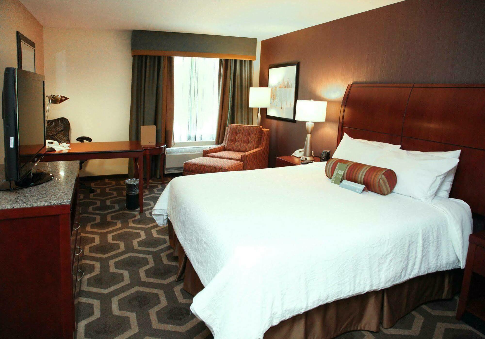 Hilton Garden 3*